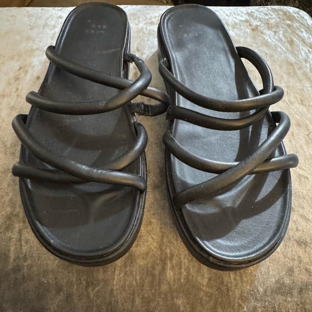Women's Black Strappy Sandals